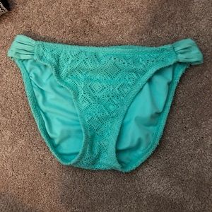 Crochet bikini bottoms